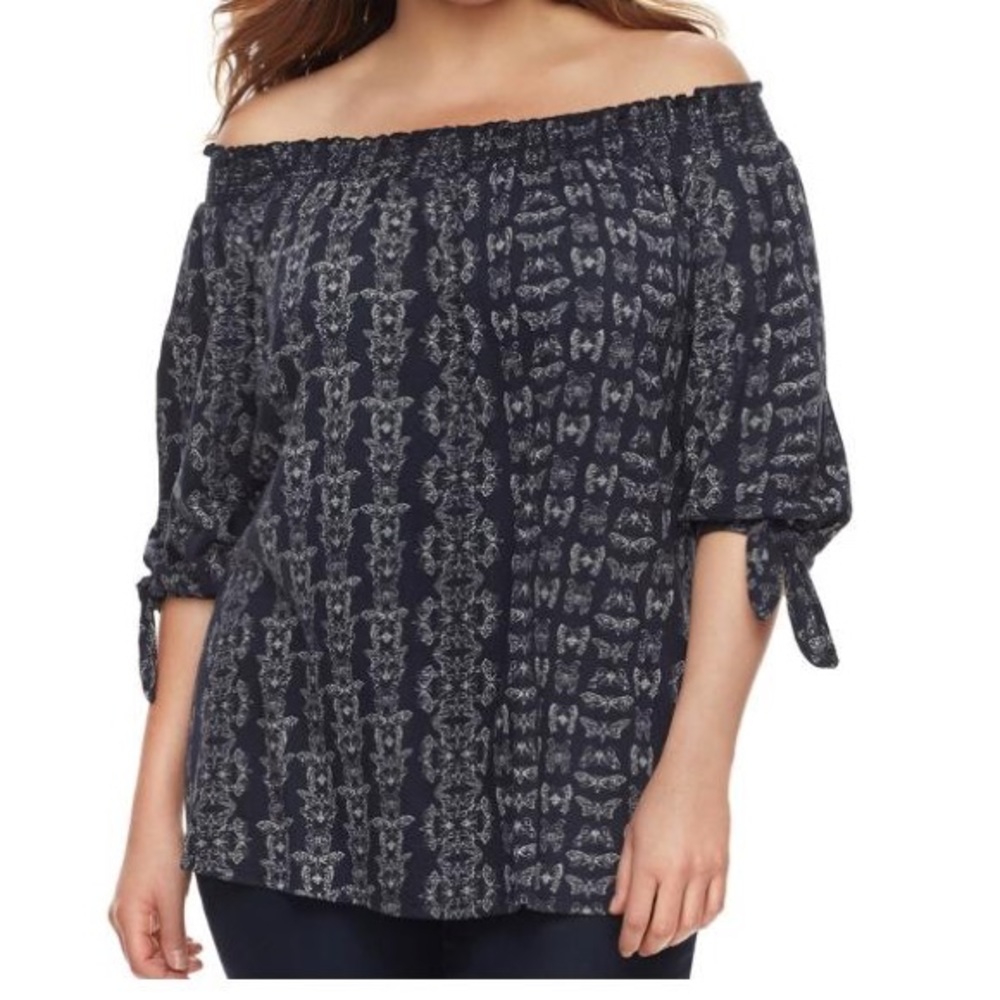 NWT Off shoulder top